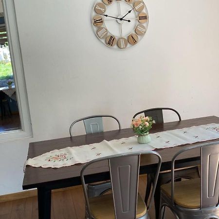 Hostal Sur Y Magia Coyhaique Eksteriør billede